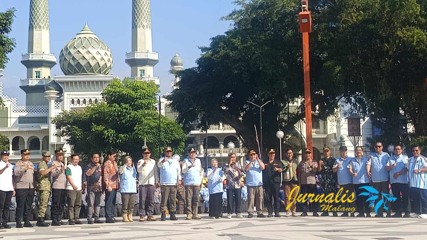 Gerakan Indonesia ASRI Aman Sehat Resik dan Indah digelar di Alun-alun Merdeka Kota Malang pagi hari tadi