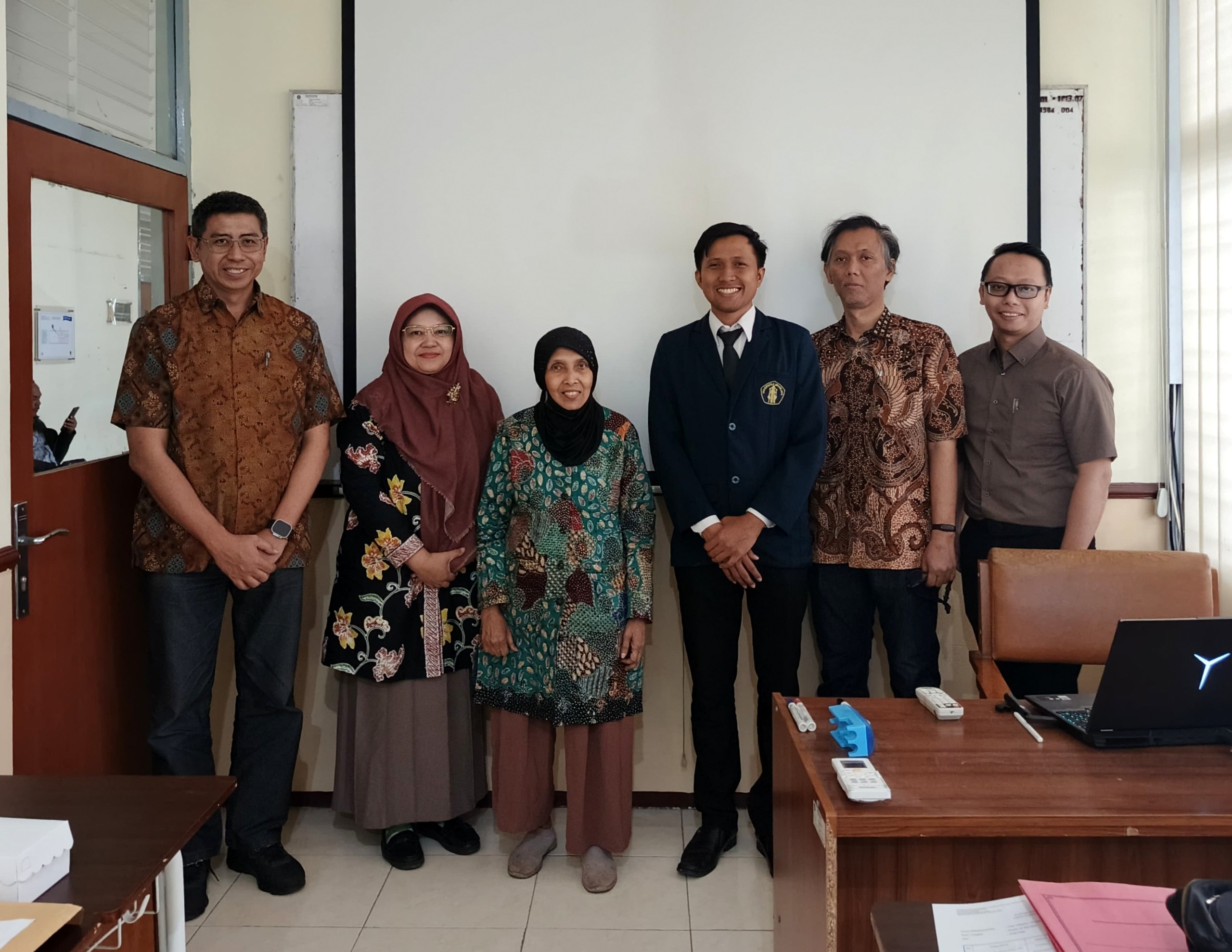 Vega Aditama Dosen ITN Malang, Raih Doktor dengan Inovasi Solusi Ramah Lingkungan Beton Serat Bambu Tahan Impak