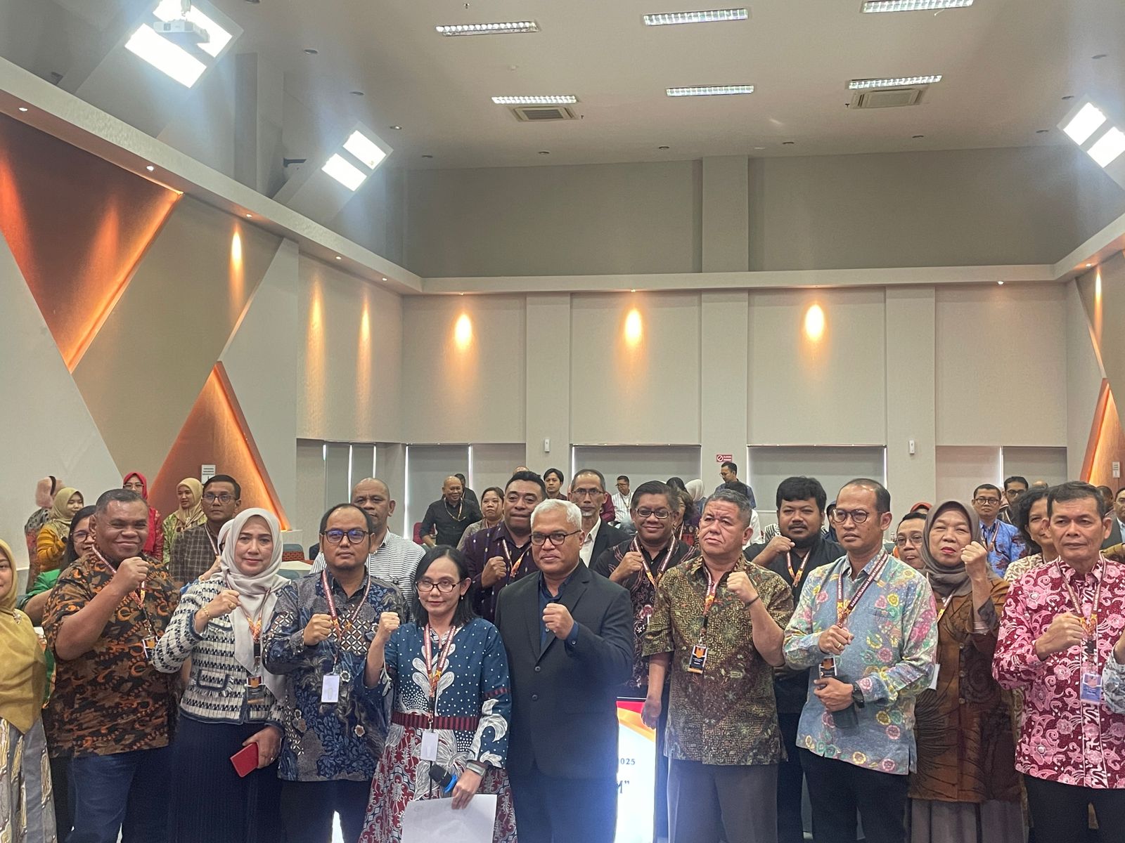 Kritisi Aksi Massa Anarkis, Dekan Fakultas Hukum se-Indonesia Gelar Deklarasi Bersama