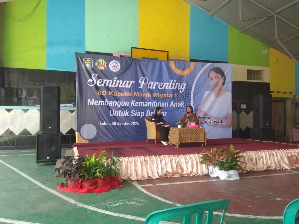 SDK Mardi Wiyata 01 Kota Malang Gelar Seminar Parenting