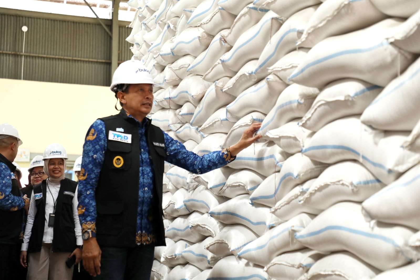 Walikota Wahyu Pastikan Stok Bahan Pokok dan Kebutuhan Masyarakat Aman Jelang Nataru