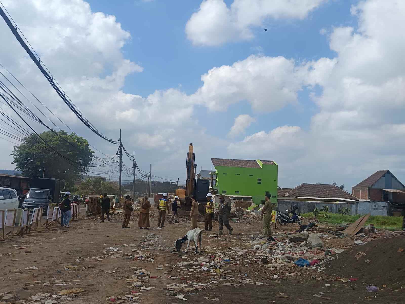 Atasi Kemacetan Gadang-Bumiayu, Pemkot Malang Larang Drive-Thru dan Pasang Pagar BRC